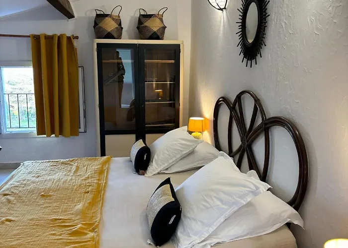 L'aghjalle Bed & Breakfast Santa-Reparata-di-Balagna